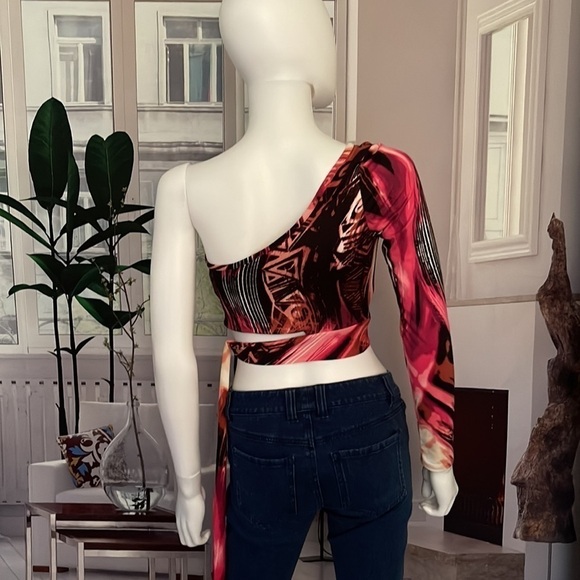Timing One ShoulderLong Sleeved Side Tie Pink Print Crop Top. Size L. P325/A2397 - Picture 7 of 10